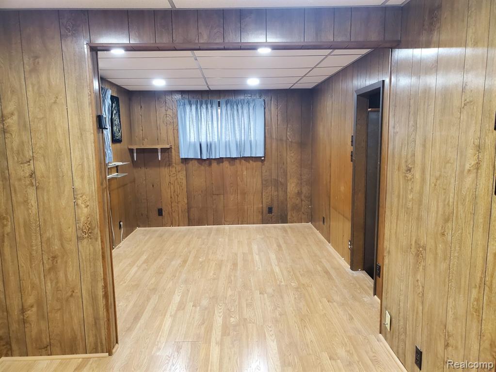 17650 Ruth Street Melvindale, MI 48122 - Photo 35 of 39