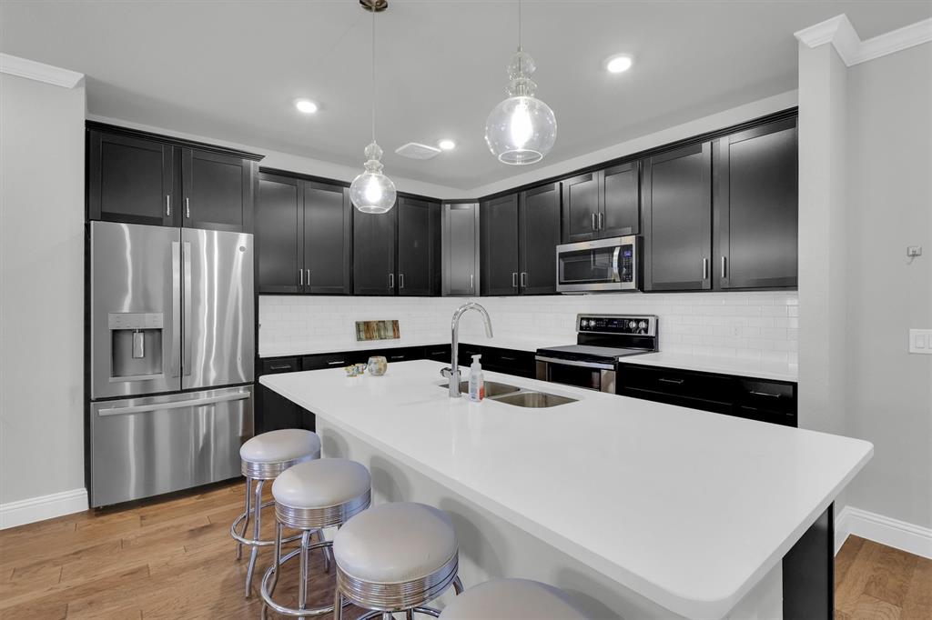 651 Watters Road, Unit 2105 Allen, TX 75013 - Photo 4 of 32