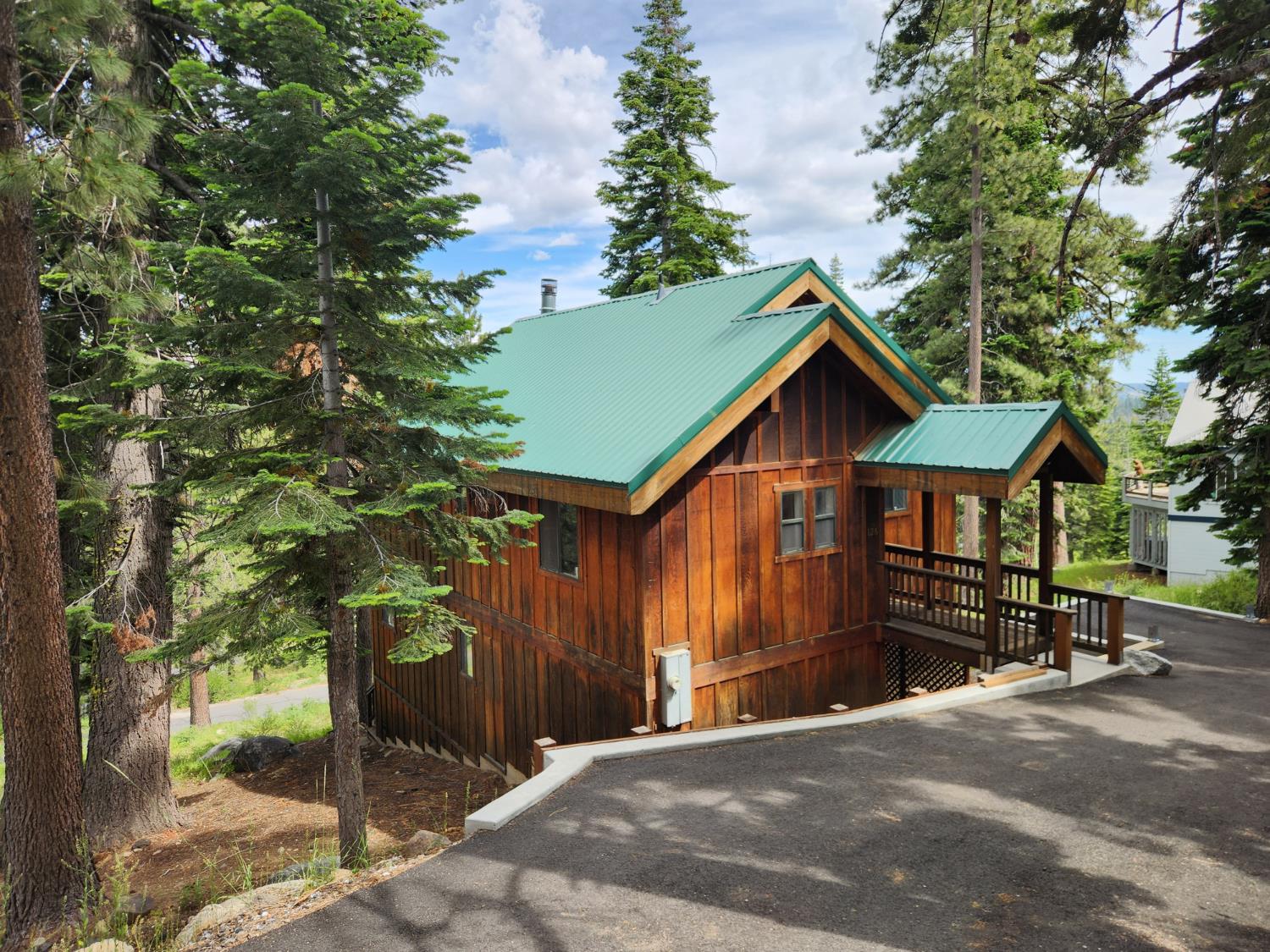 126 Bloods Ridge Road Bear Valley, CA 95223 - Photo 1 of 29