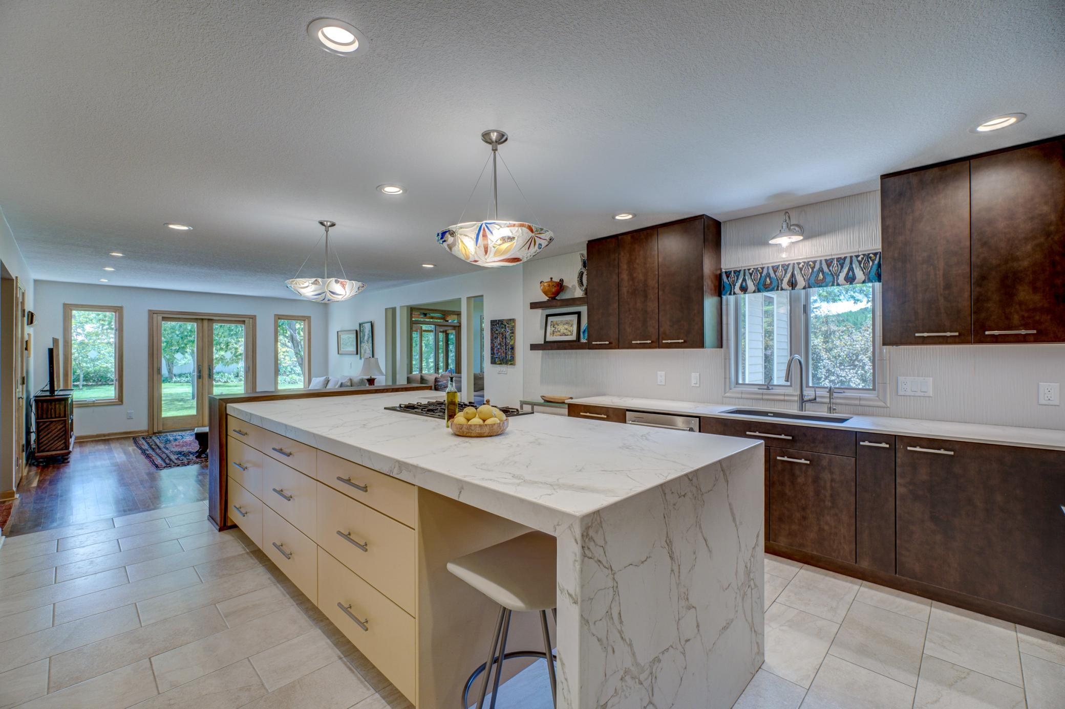 438 North Glover Road Hudson, WI 54016 - Photo 5 of 34 Gallery Image 5
