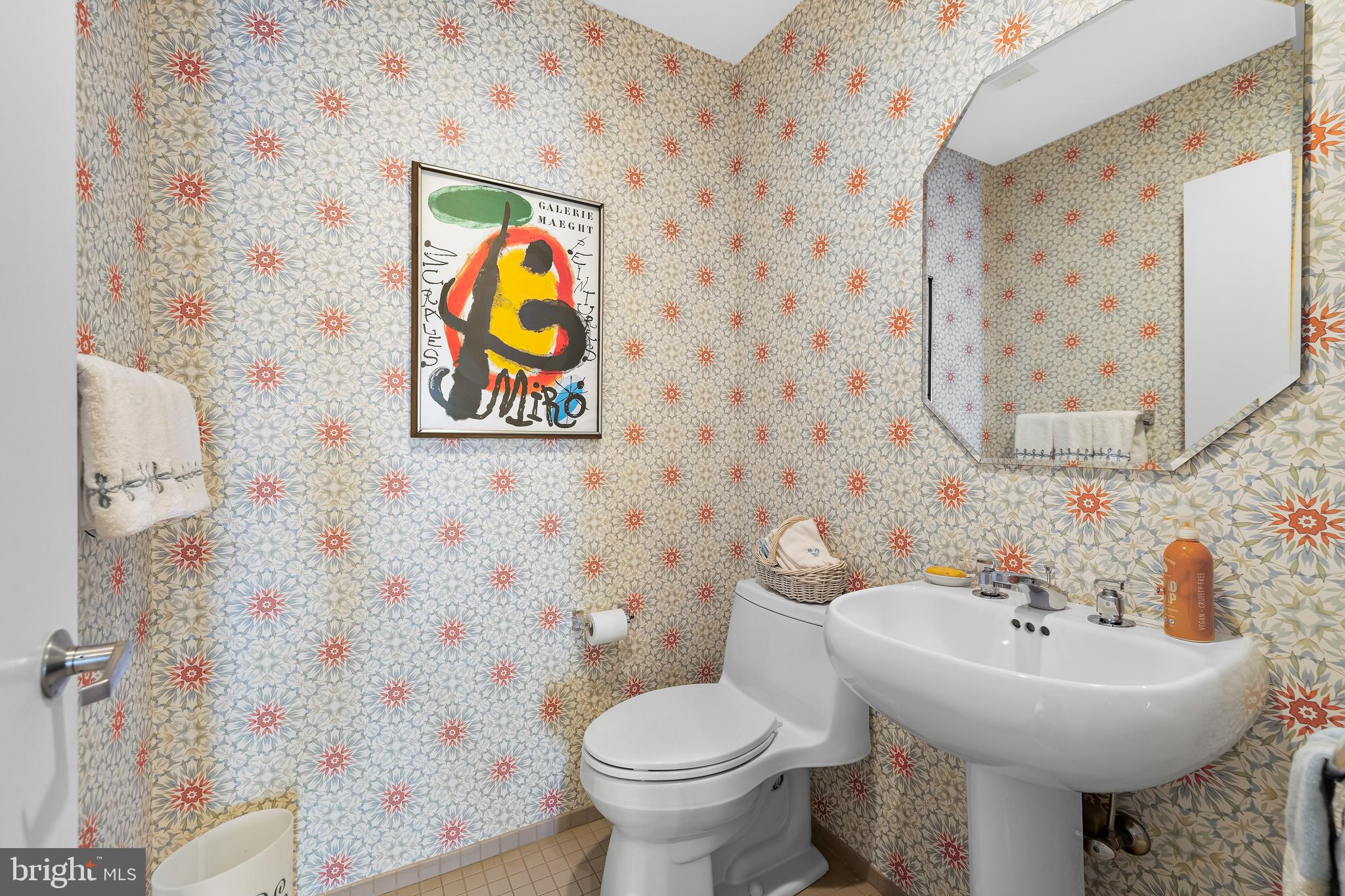 2901 Boston Street, Unit 406 Baltimore, MD 21224 - Photo 7 of 47
