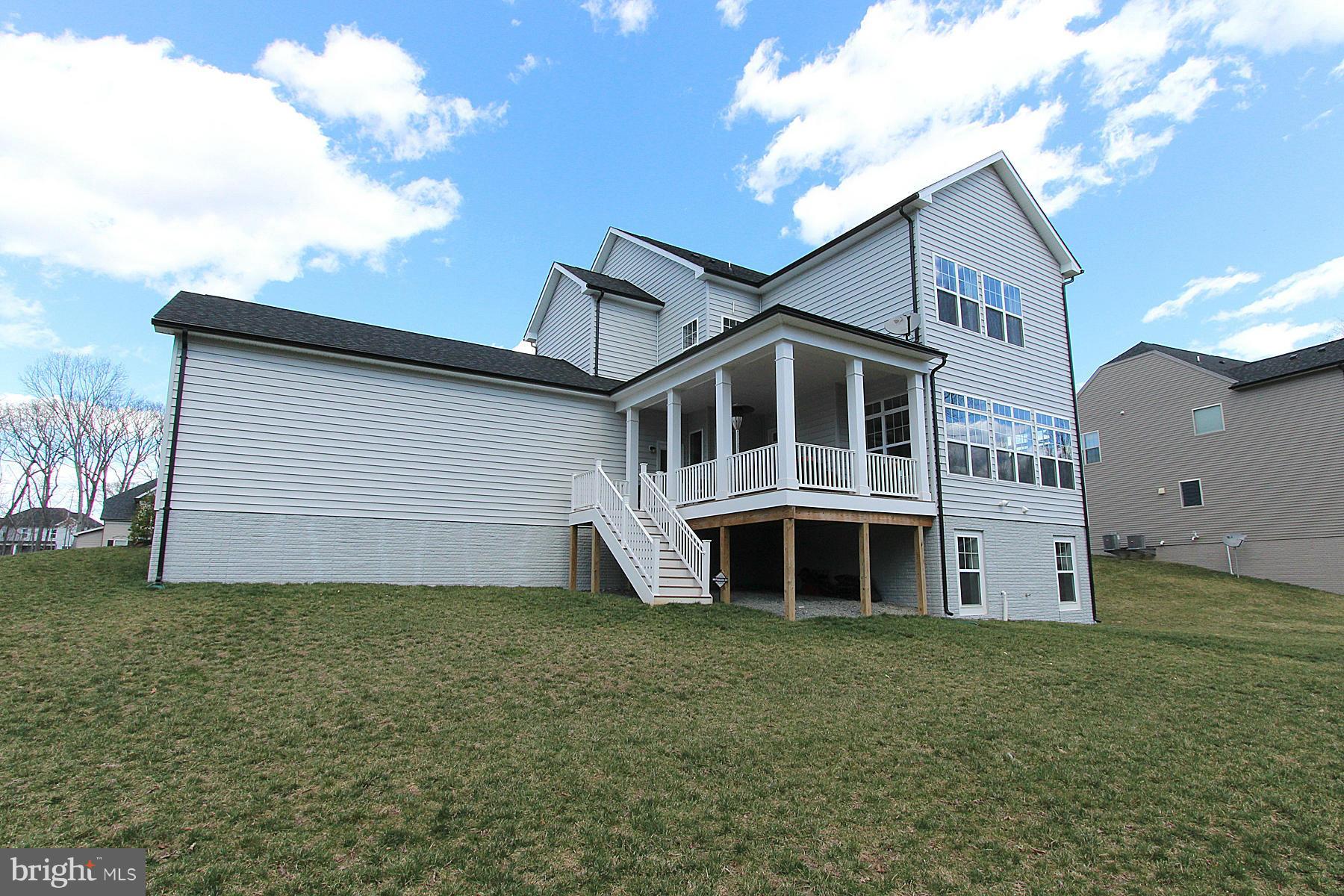 4456 Spring Run Road Warrenton, VA 20187 - Photo 27 of 28 Rear of Home