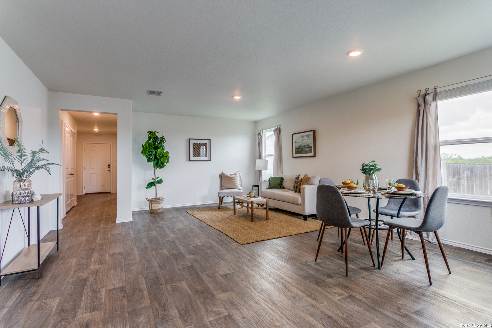 7607 Powder Gorge Converse, TX 78109 - Photo 6 of 25