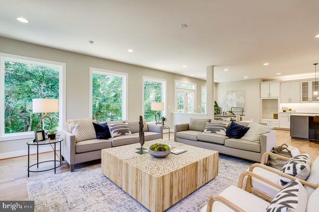 1829 Griffith Road Falls Church, VA 22043 - Photo 3 of 65