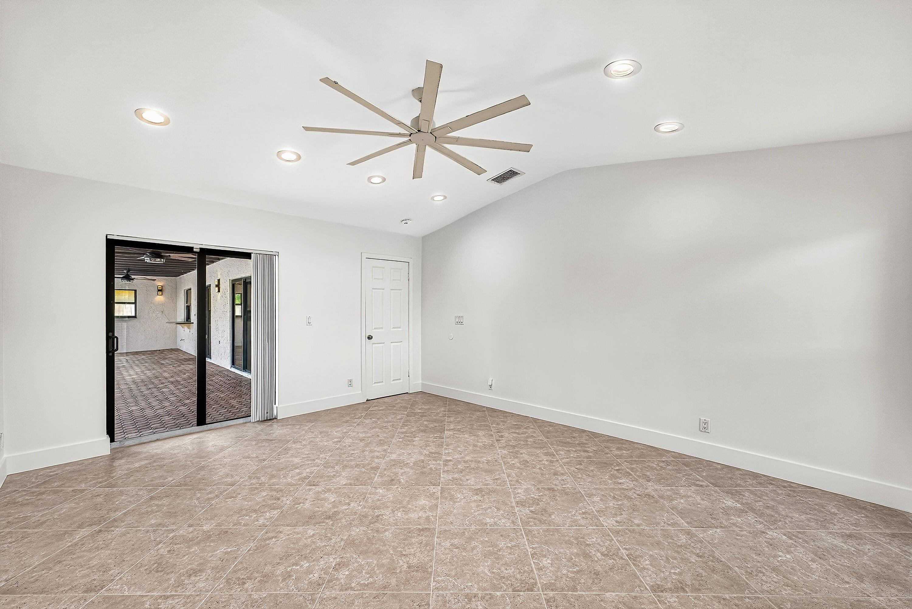 21155 Shady Vista Lane Boca Raton, FL 33428 - Photo 18 of 47 022-21155ShadyVistaLane-BocaRaton-FL-334