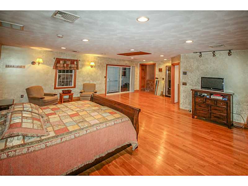 1 Jade Road Coventry, RI 02816 - Photo 8 of 25 Master Bedroom.
