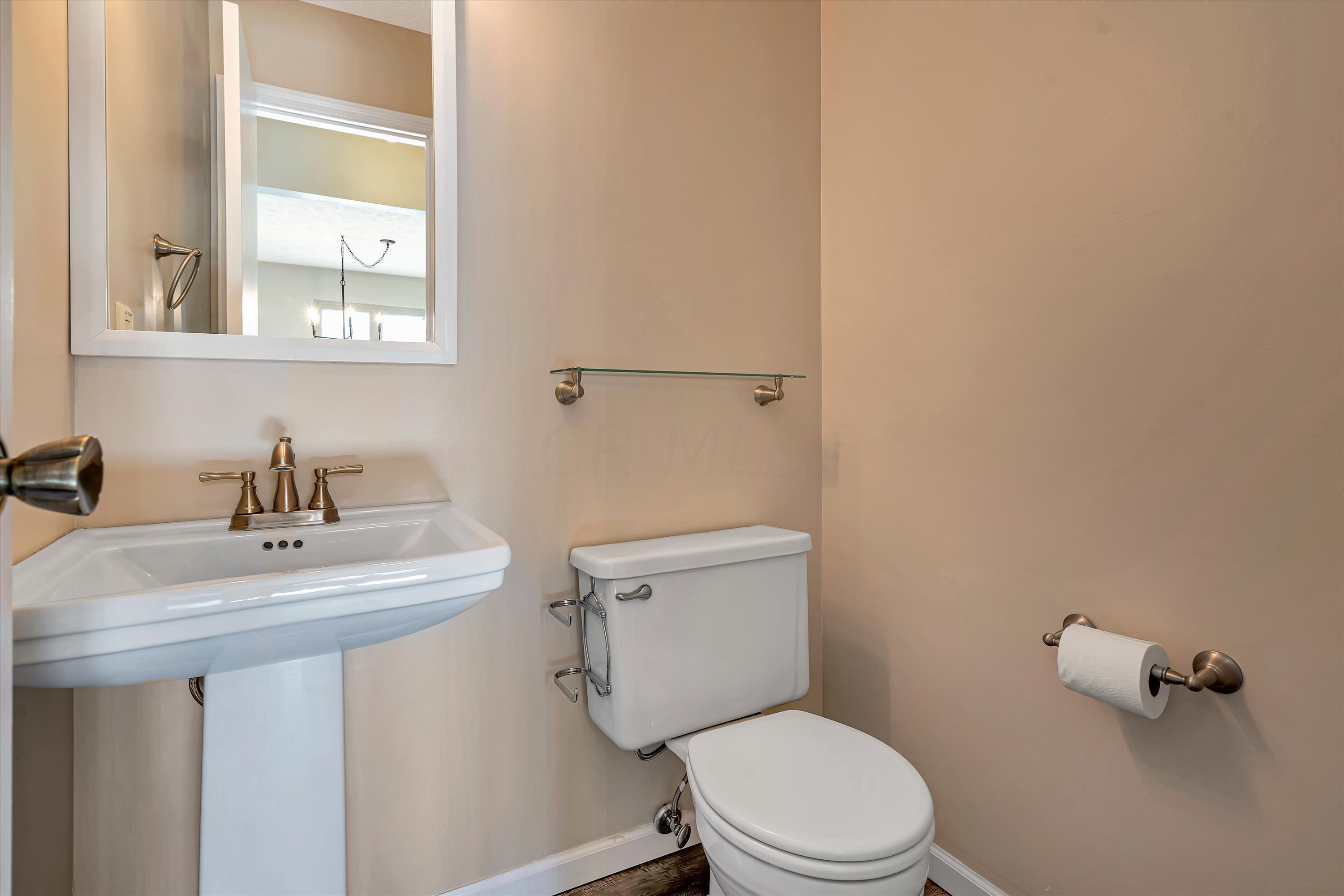 5321 Roscommon Road Dublin, OH 43017 - Photo 29 of 35 f8_5321Roscommon_30