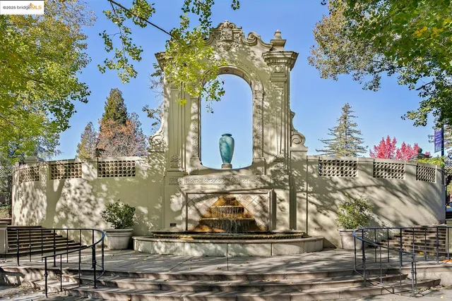 $2,398,000 | 61 Wildwood Avenue, Piedmont, CA 94610