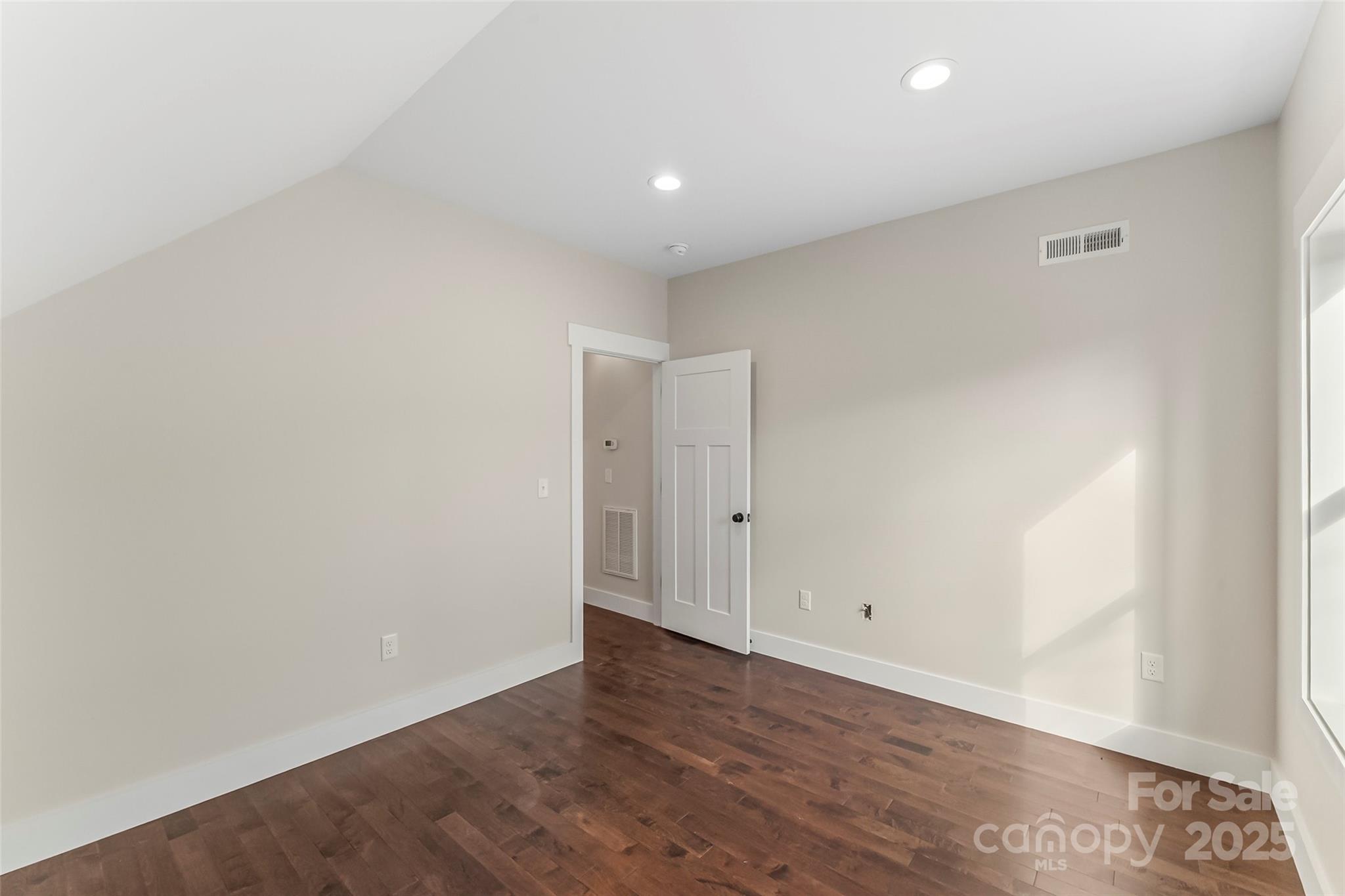 457 Blue Ridge Drive North Marion, NC 28752 - Photo 20 of 34