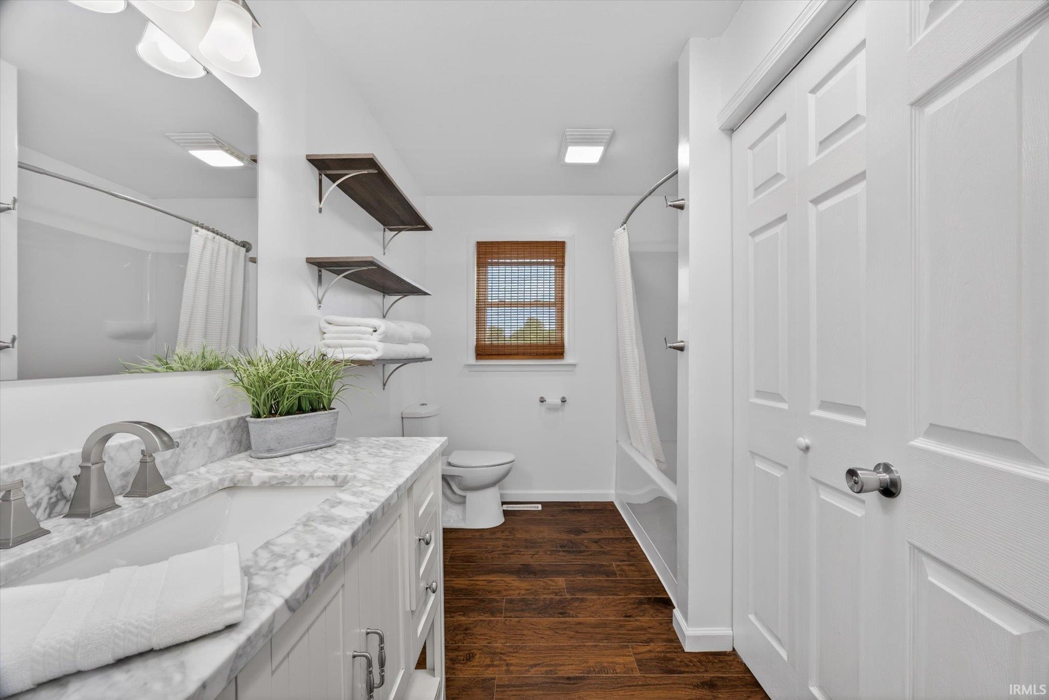 7229 Zikes Road South Bloomington, IN 47401 - Photo 23 of 33 Gallery Image 23
