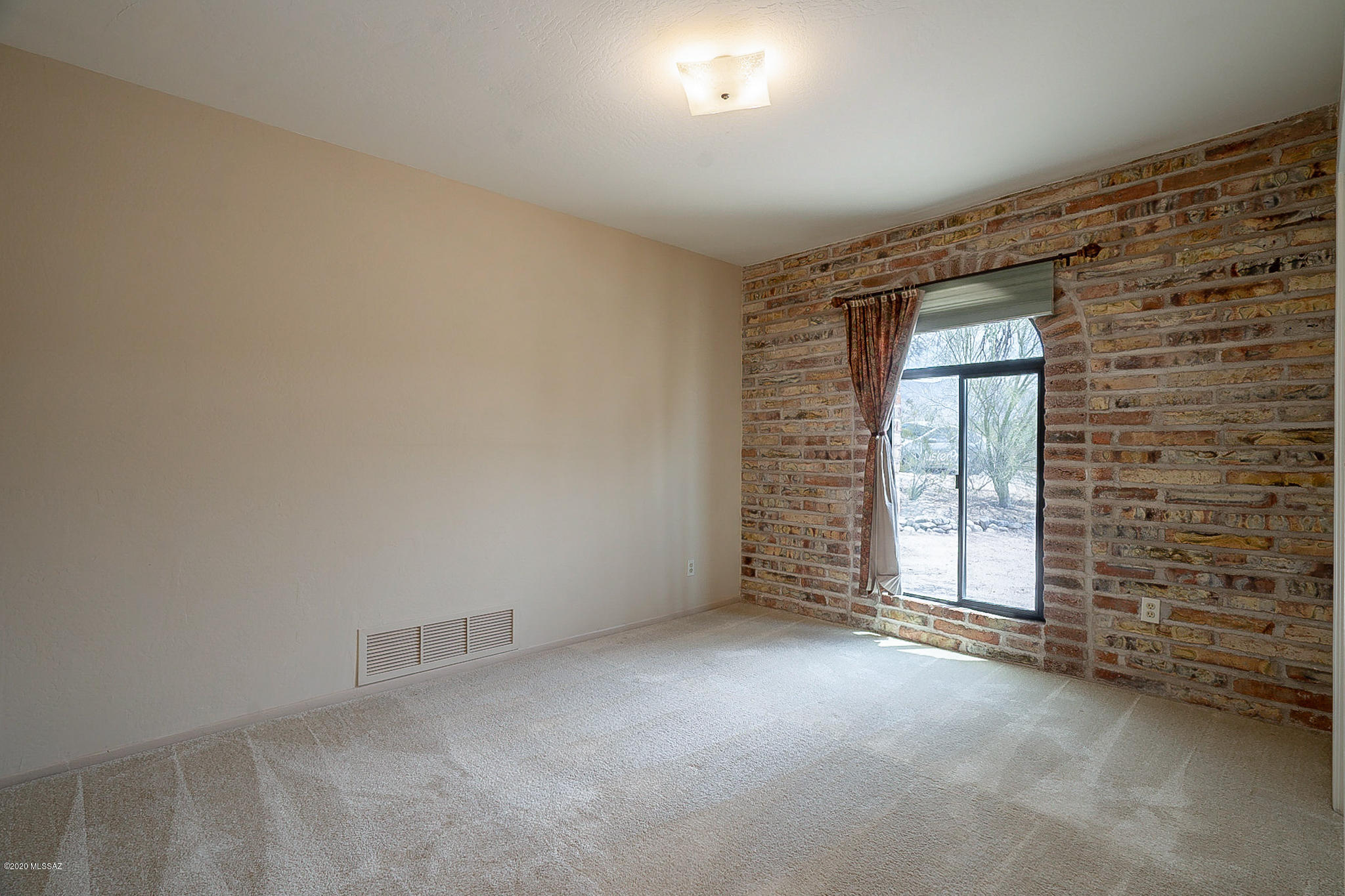 1101 West Roller Coaster Road Tucson, AZ 85704 - Photo 25 of 42