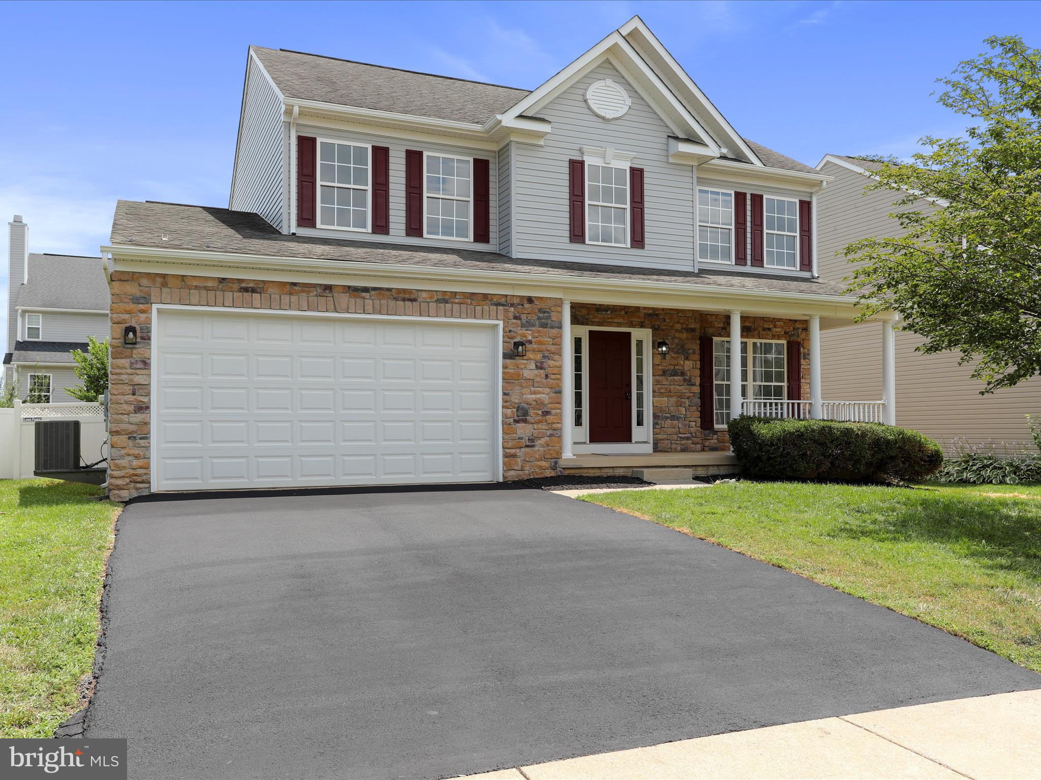 90 Watercourse Drive Ranson, WV 25438 - Photo 4 of 47
