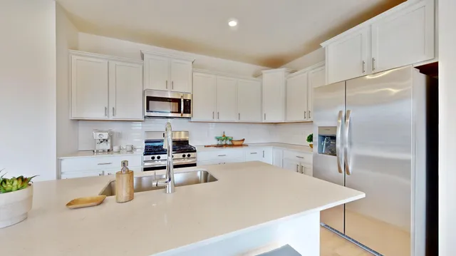 $480,585 | 10324 187th Avenue Northwest, Elk River, MN 55330