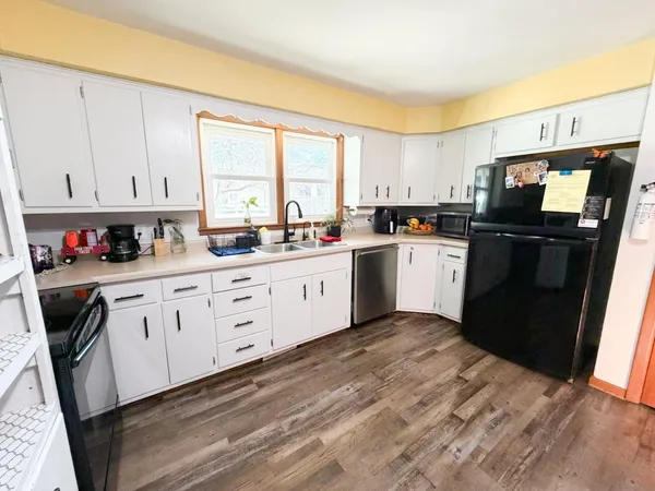 $299,500 | 410 Galena Street, Worthington, MN 56187