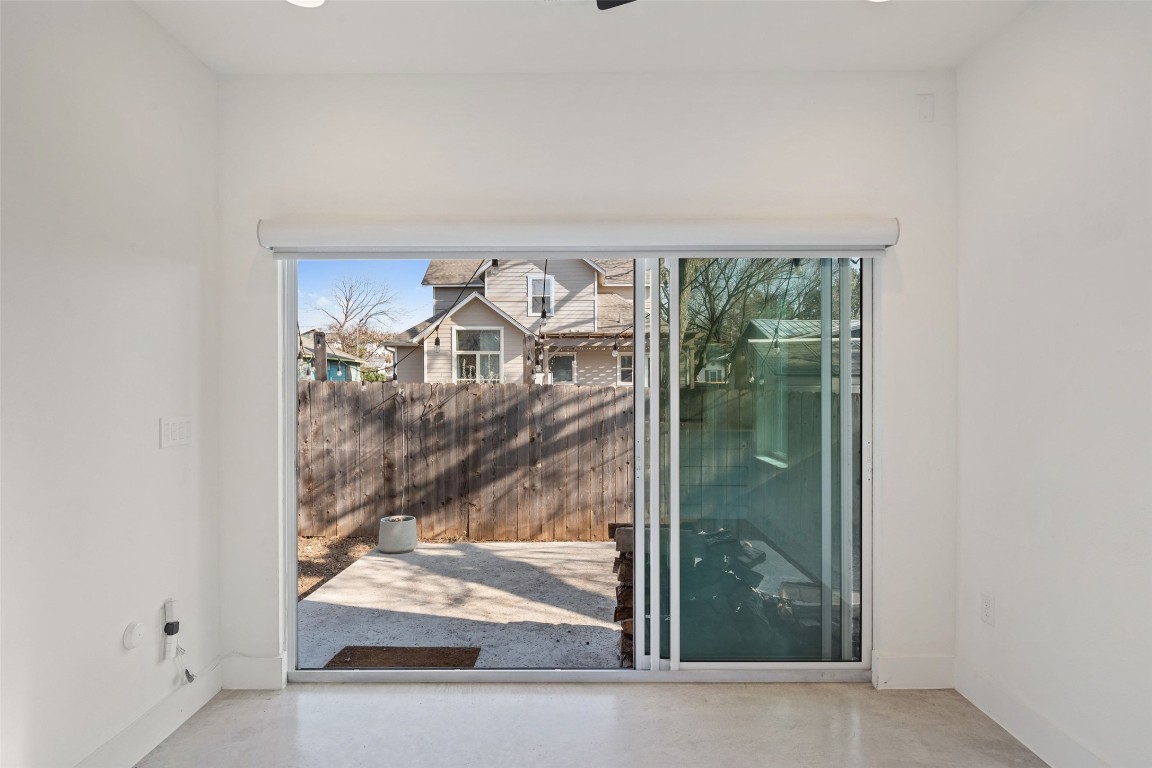 1003 Fiesta Street, Unit B Austin, TX 78702 - Photo 14 of 36
