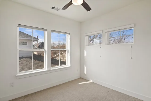 $2,600 | 1003 Fiesta Street, Unit B, Austin, TX 78702