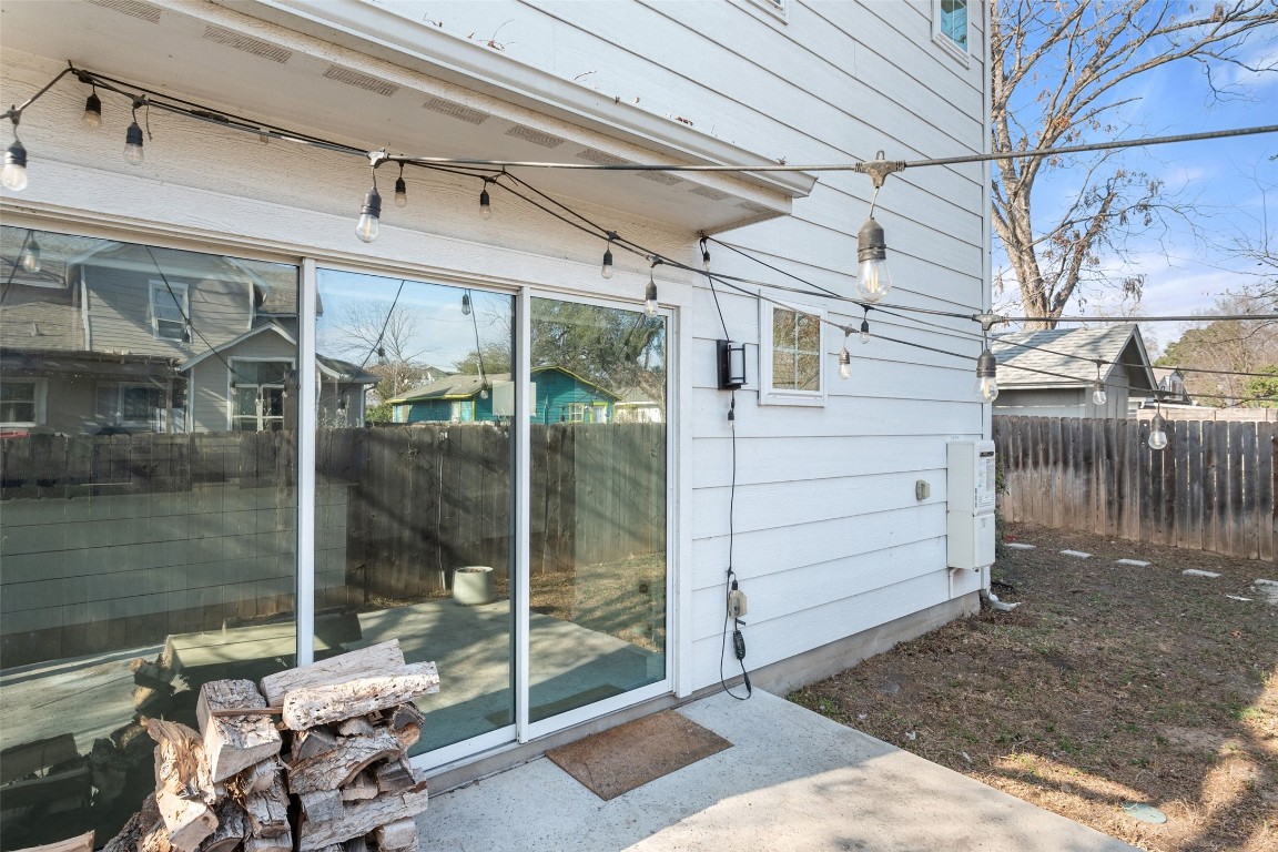 1003 Fiesta Street, Unit B Austin, TX 78702 - Photo 26 of 36