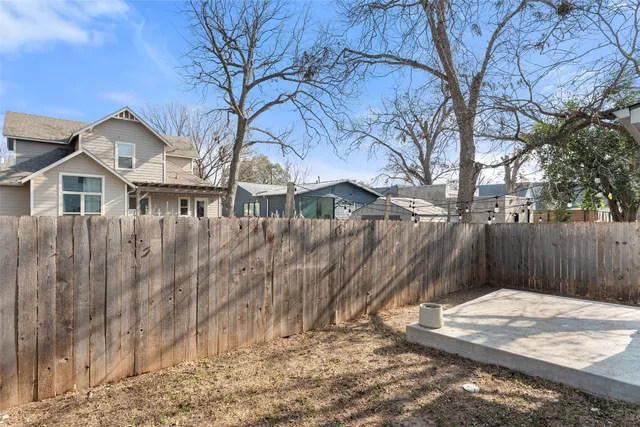 $2,600 | 1003 Fiesta Street, Unit B, Austin, TX 78702