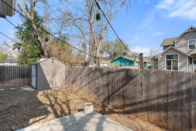 $2,600 | 1003 Fiesta Street, Unit B, Austin, TX 78702