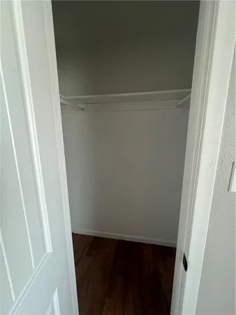 $3,250 | 410 Fairway Drive, Bryan, TX 77801