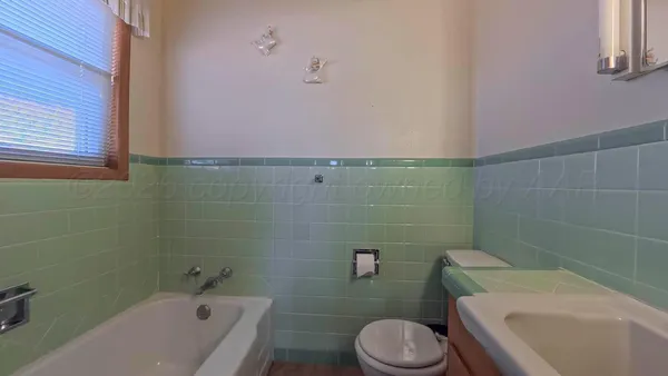 $215,000 | 312 Chase Avenue, Gruver, TX 79040