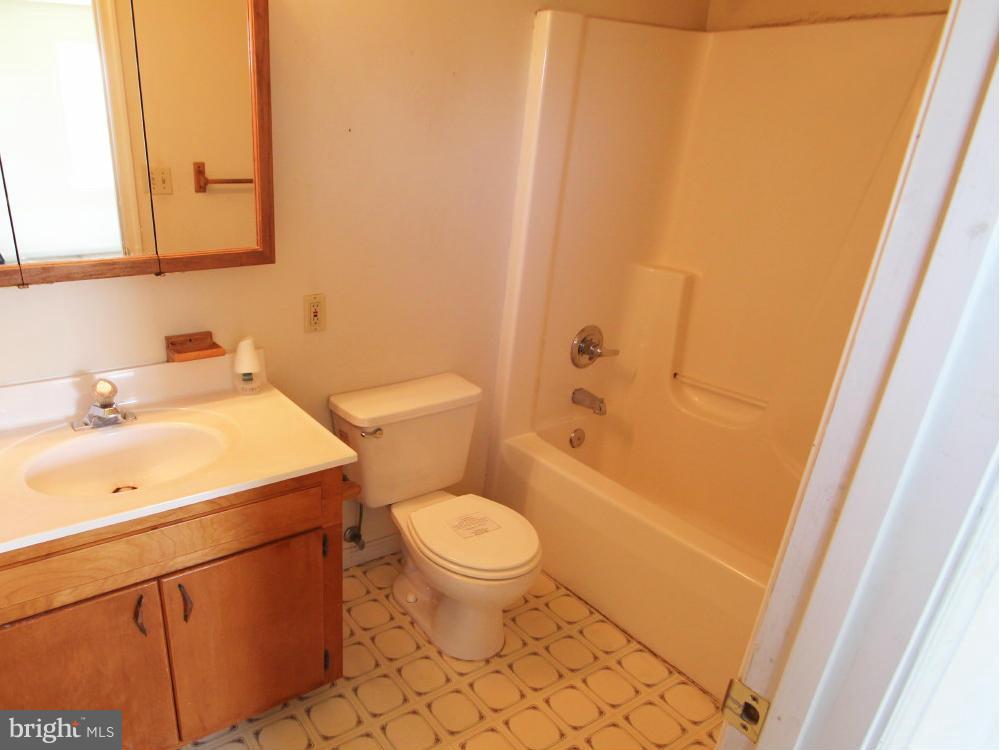 11014 Liberty Road Frederick, MD 21701 - Photo 12 of 21 Bath