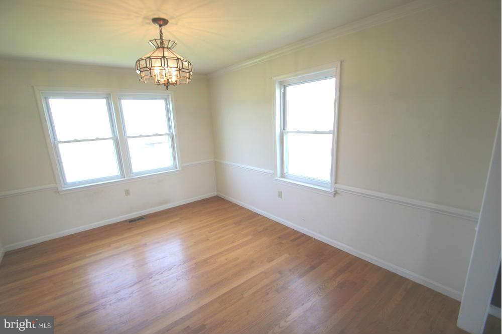 11014 Liberty Road Frederick, MD 21701 - Photo 3 of 21 Dining Room
