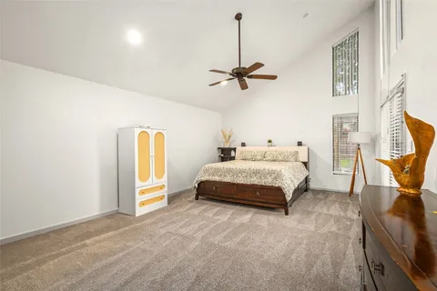 $765,000 | 7409 South Rice Avenue, Bellaire, TX 77401