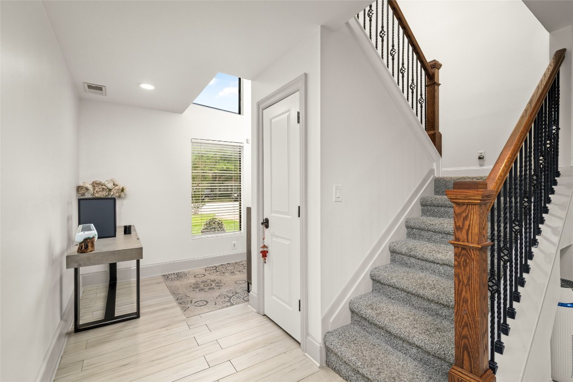 7409 South Rice Avenue Bellaire, TX 77401 - Photo 22 of 26