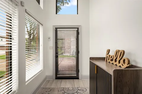 $765,000 | 7409 South Rice Avenue, Bellaire, TX 77401