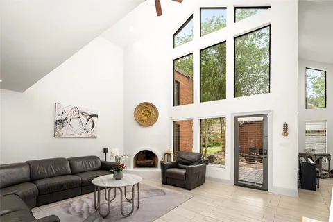 $765,000 | 7409 South Rice Avenue, Bellaire, TX 77401