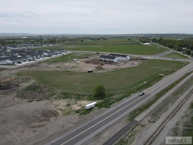 $953,964 | 2.146-ac South Railroad Avenue, Sugar City, ID 83448