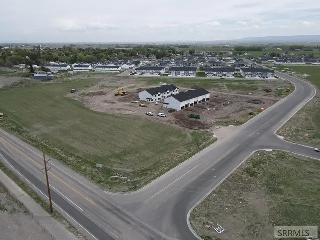 $953,964 | 2.146-ac South Railroad Avenue, Sugar City, ID 83448