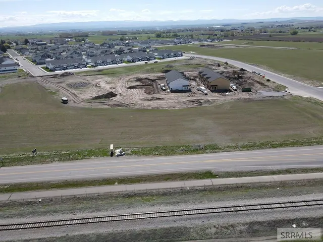 $953,964 | 2.146-ac South Railroad Avenue, Sugar City, ID 83448