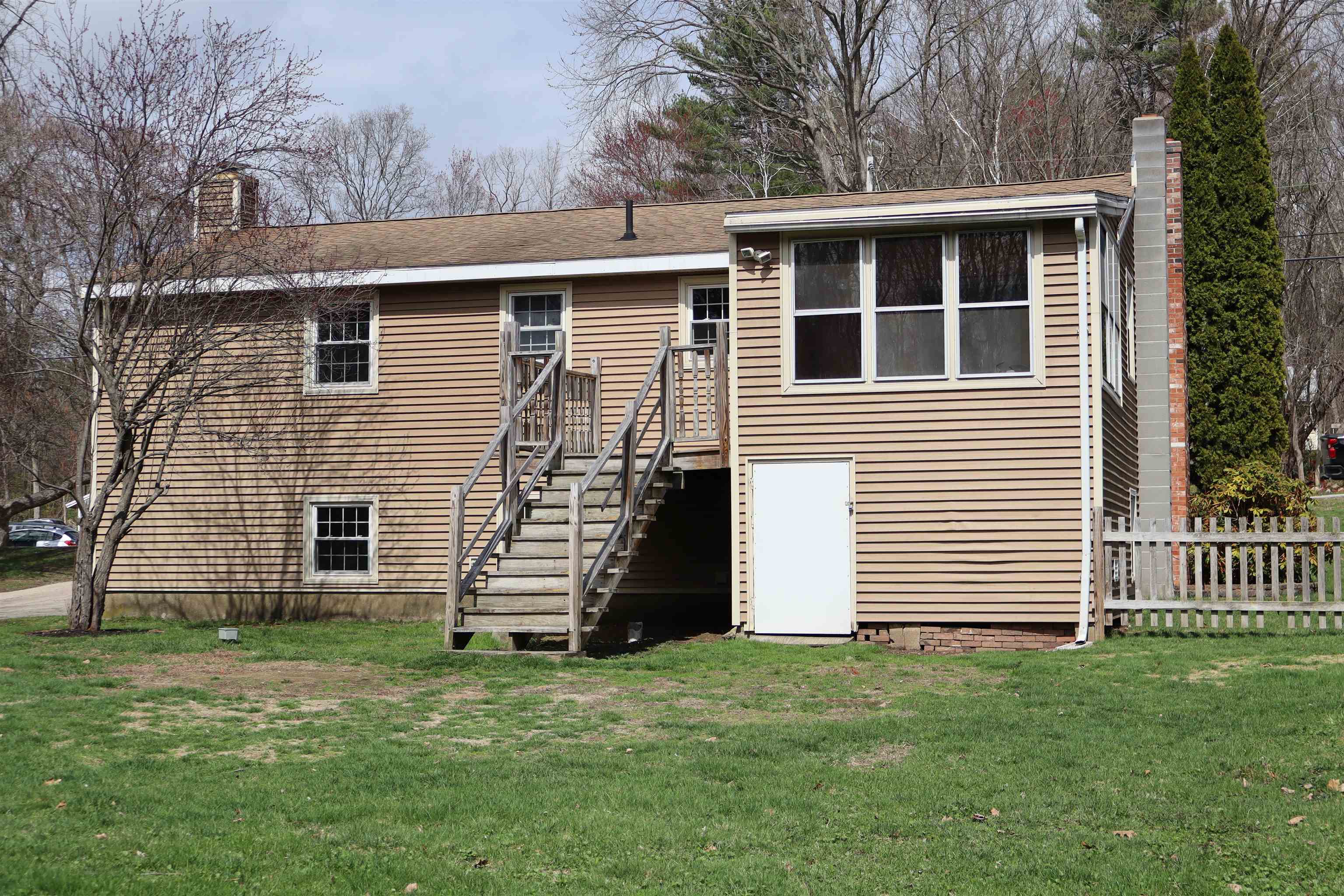 9 Whitehall Terrace Hooksett, NH 03106 - Photo 5 of 29