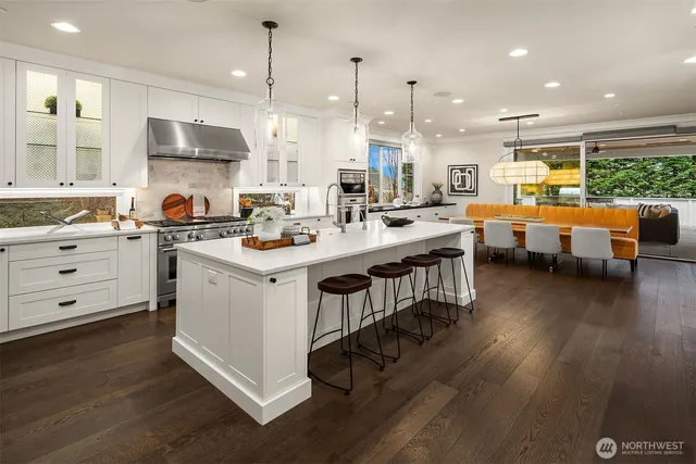 $4,350,000 | 3406 97th Avenue Southeast, Mercer Island, WA 98040