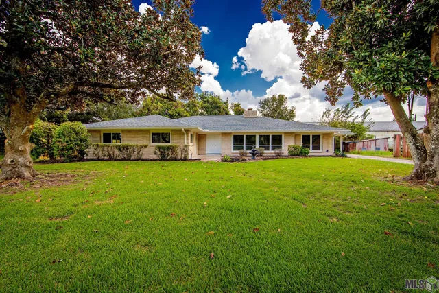 $239,900 | 607 Franklin Street, Napoleonville, LA 70390