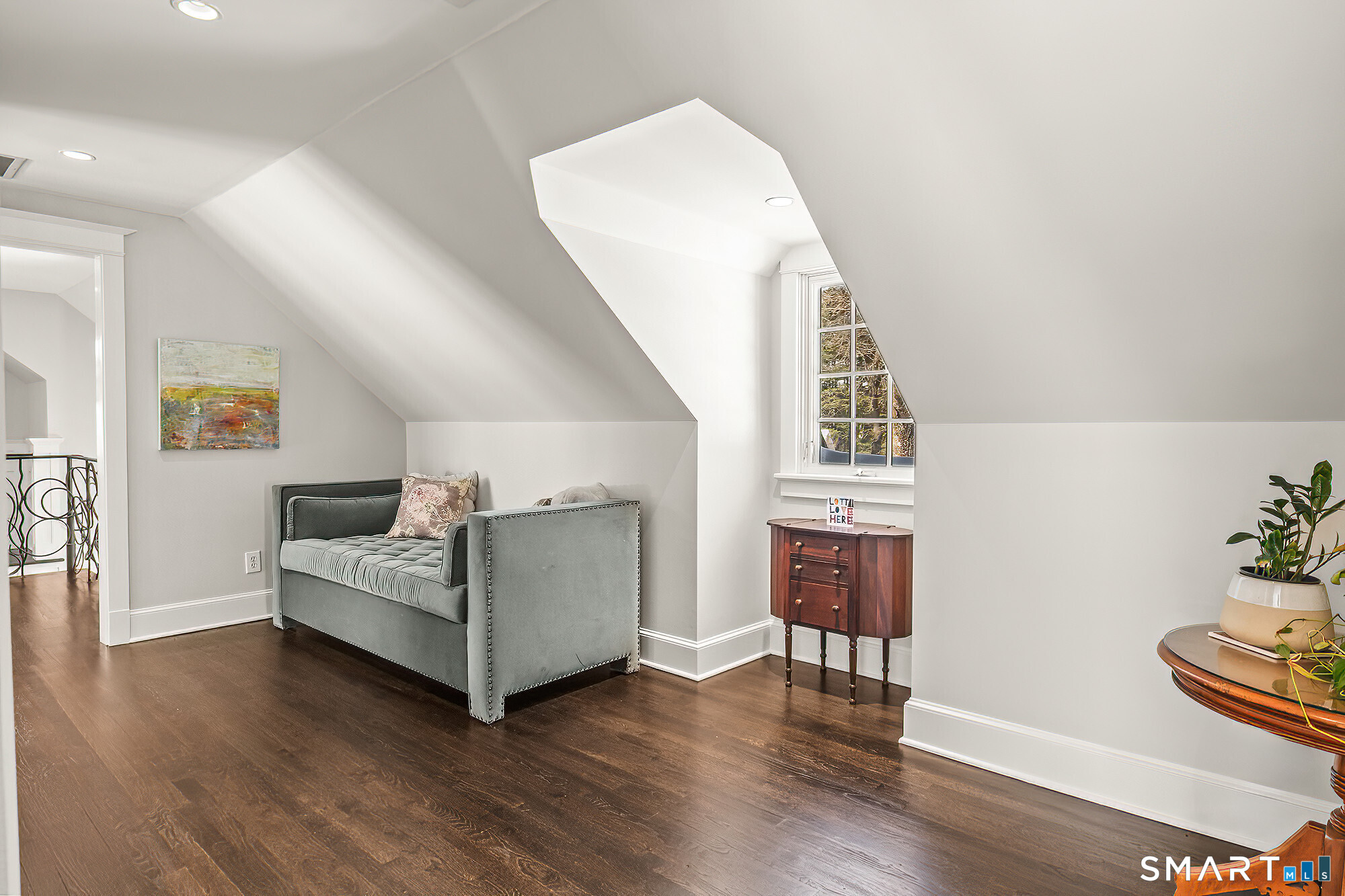 77 Golf Lane Ridgefield, CT 06877 - Photo 27 of 41 Loft which leads to other 3 bedrooms and family room.