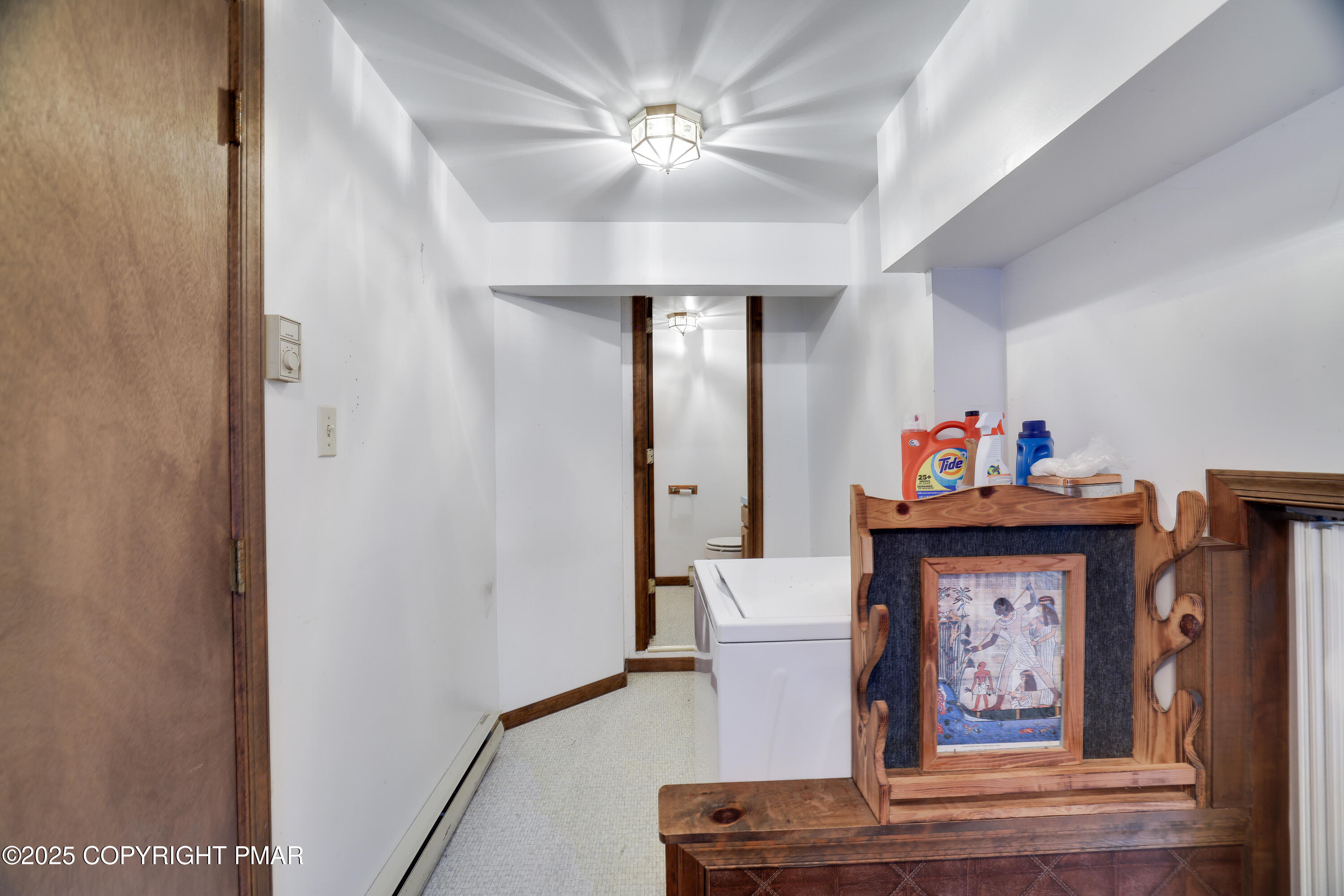 385 Saunders Drive Bushkill, PA 18324 - Photo 11 of 47 RBR59115