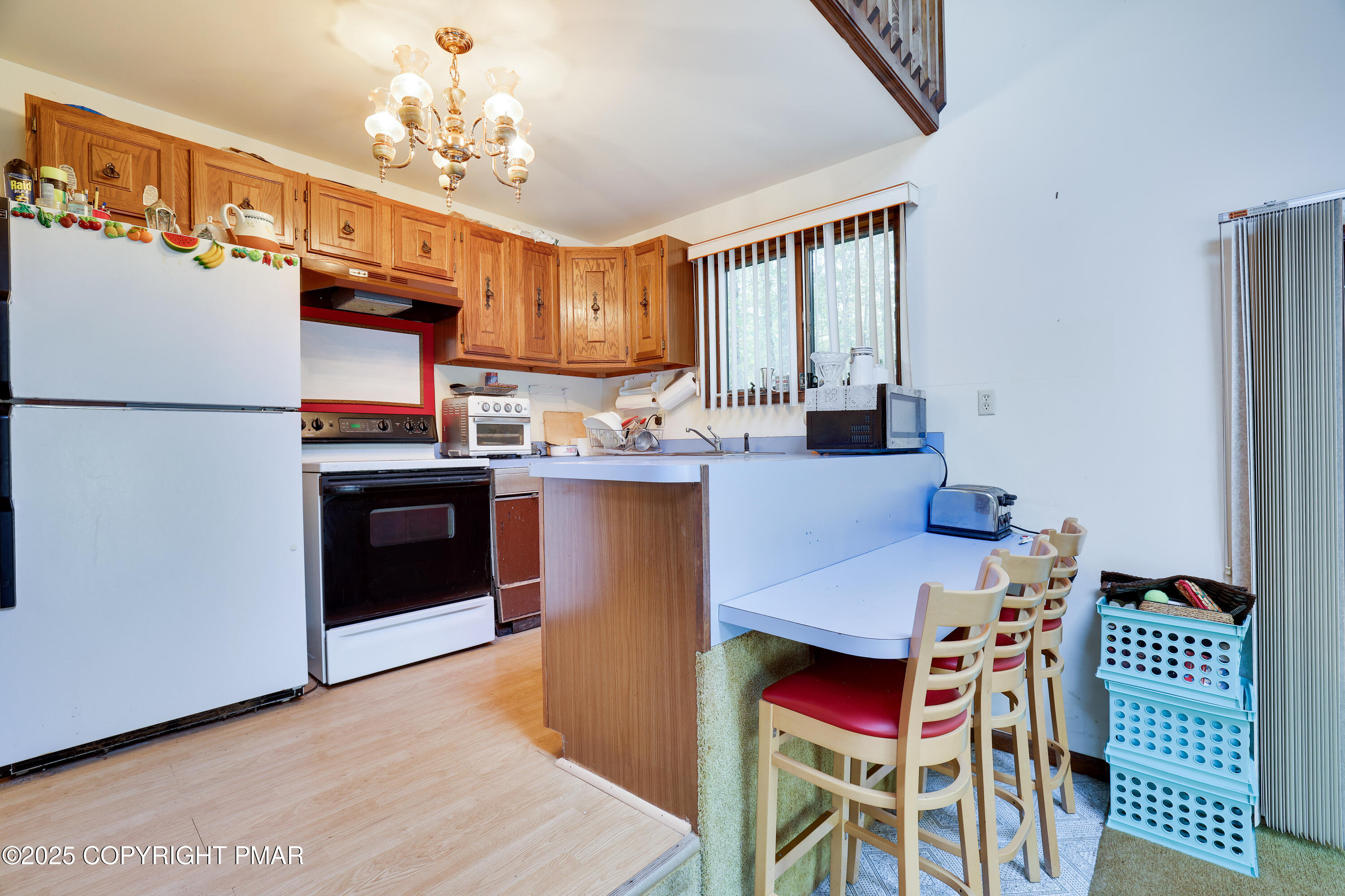 385 Saunders Drive Bushkill, PA 18324 - Photo 20 of 47 RBR59165