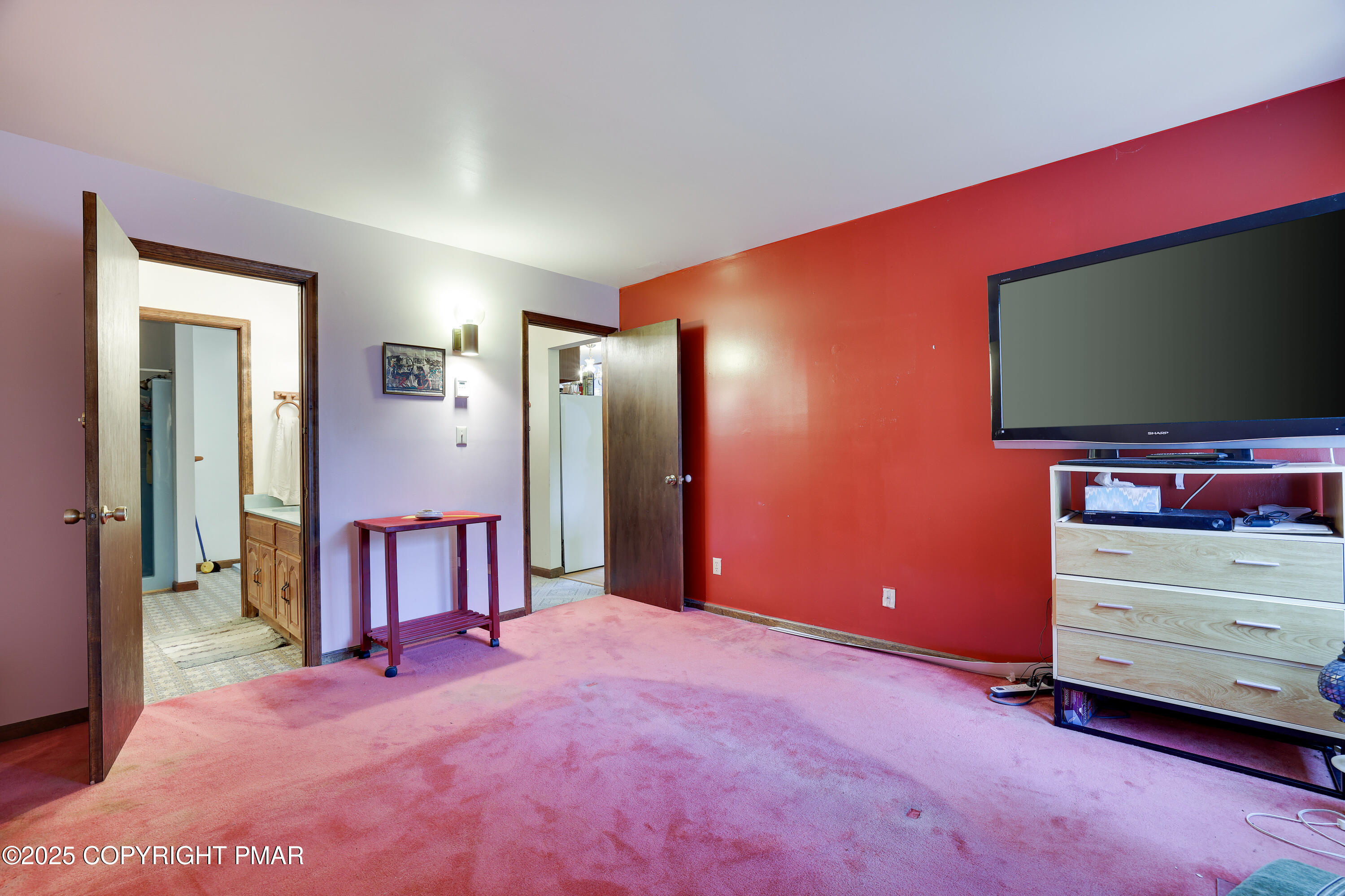 385 Saunders Drive Bushkill, PA 18324 - Photo 23 of 47 RBR59180