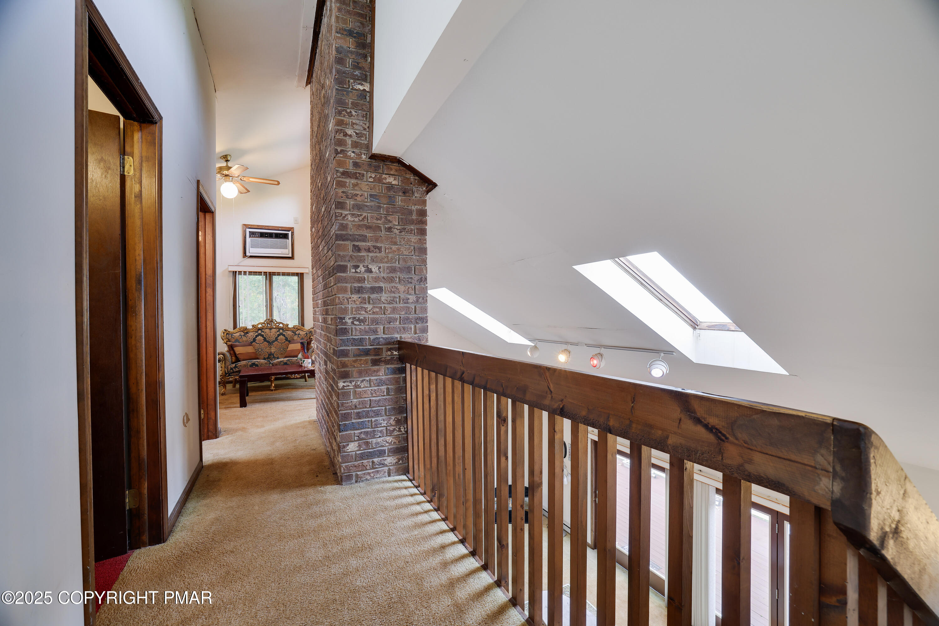 385 Saunders Drive Bushkill, PA 18324 - Photo 27 of 47 RBR59205