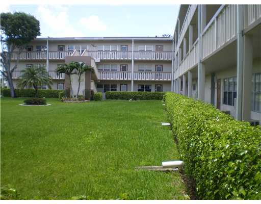 11 Dorset A, Unit 11 Boca Raton, FL 33434 - Photo 7 of 8 Additional Photo