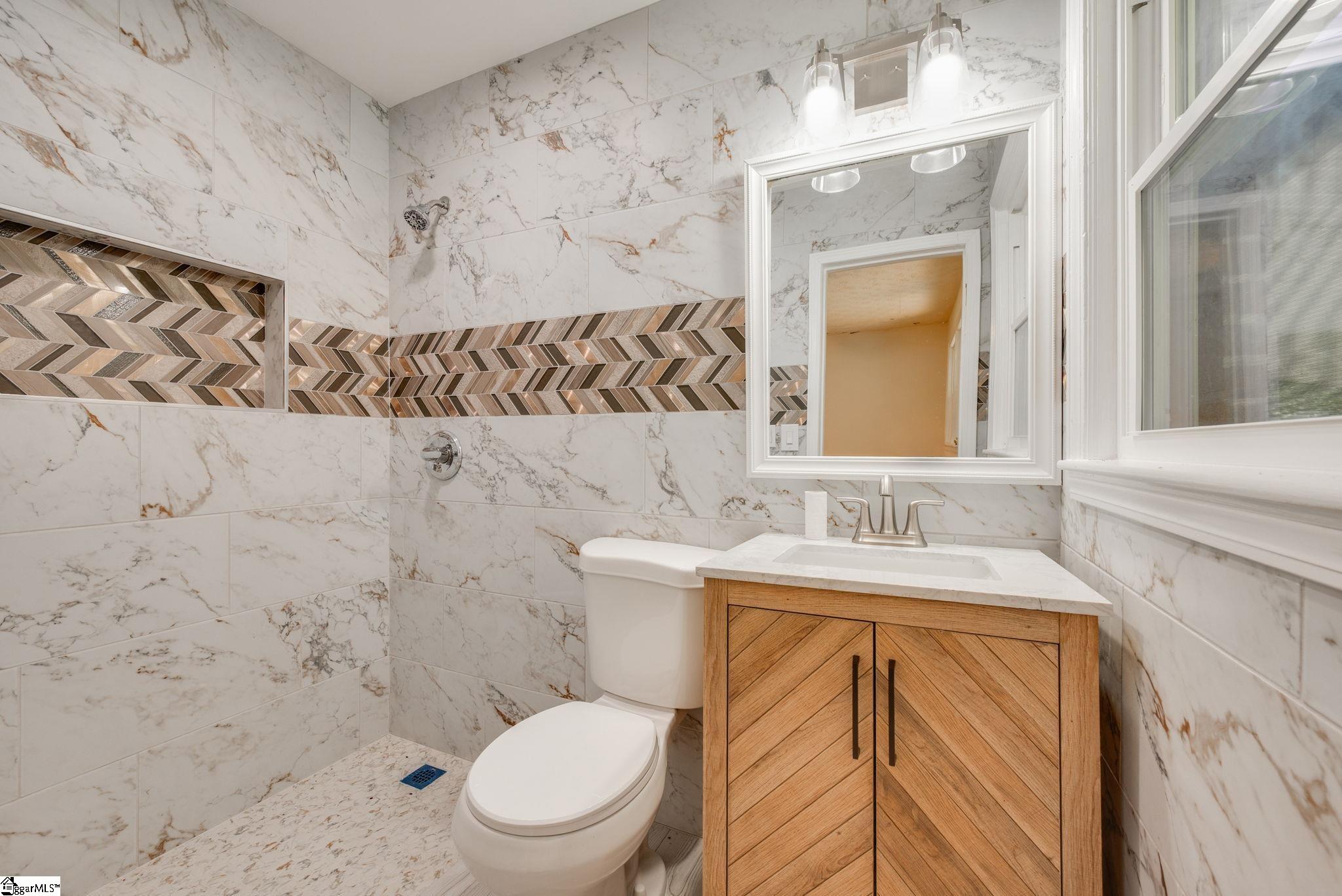 213 Barker Road Simpsonville, SC 29680 - Photo 26 of 49 Gallery Image 26
