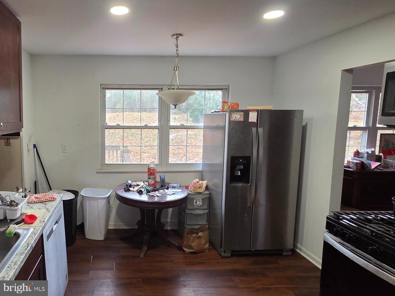 716 Calvert Lane Fort Washington, MD 20744 - Photo 19 of 31 Kitchen