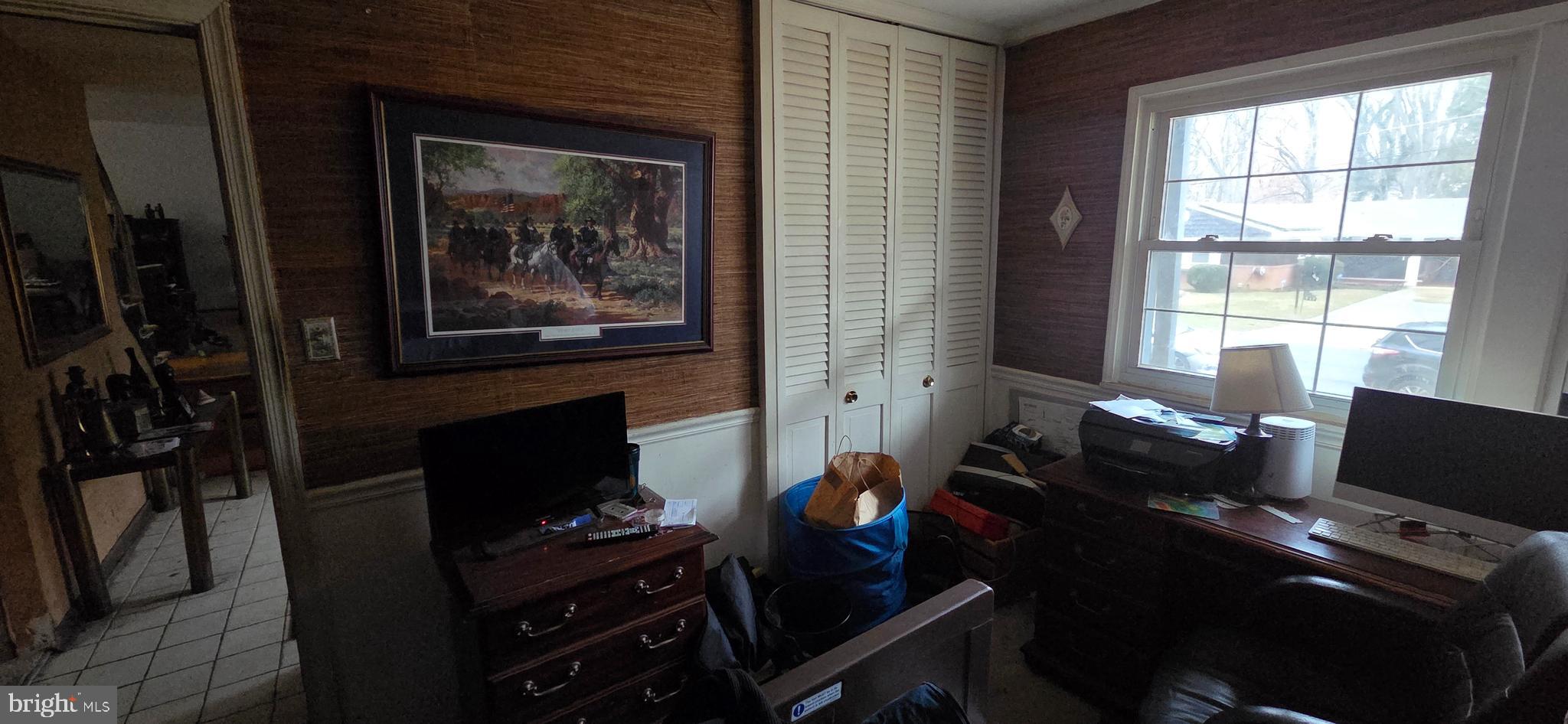 716 Calvert Lane Fort Washington, MD 20744 - Photo 23 of 31 Main Level Bedroom 2