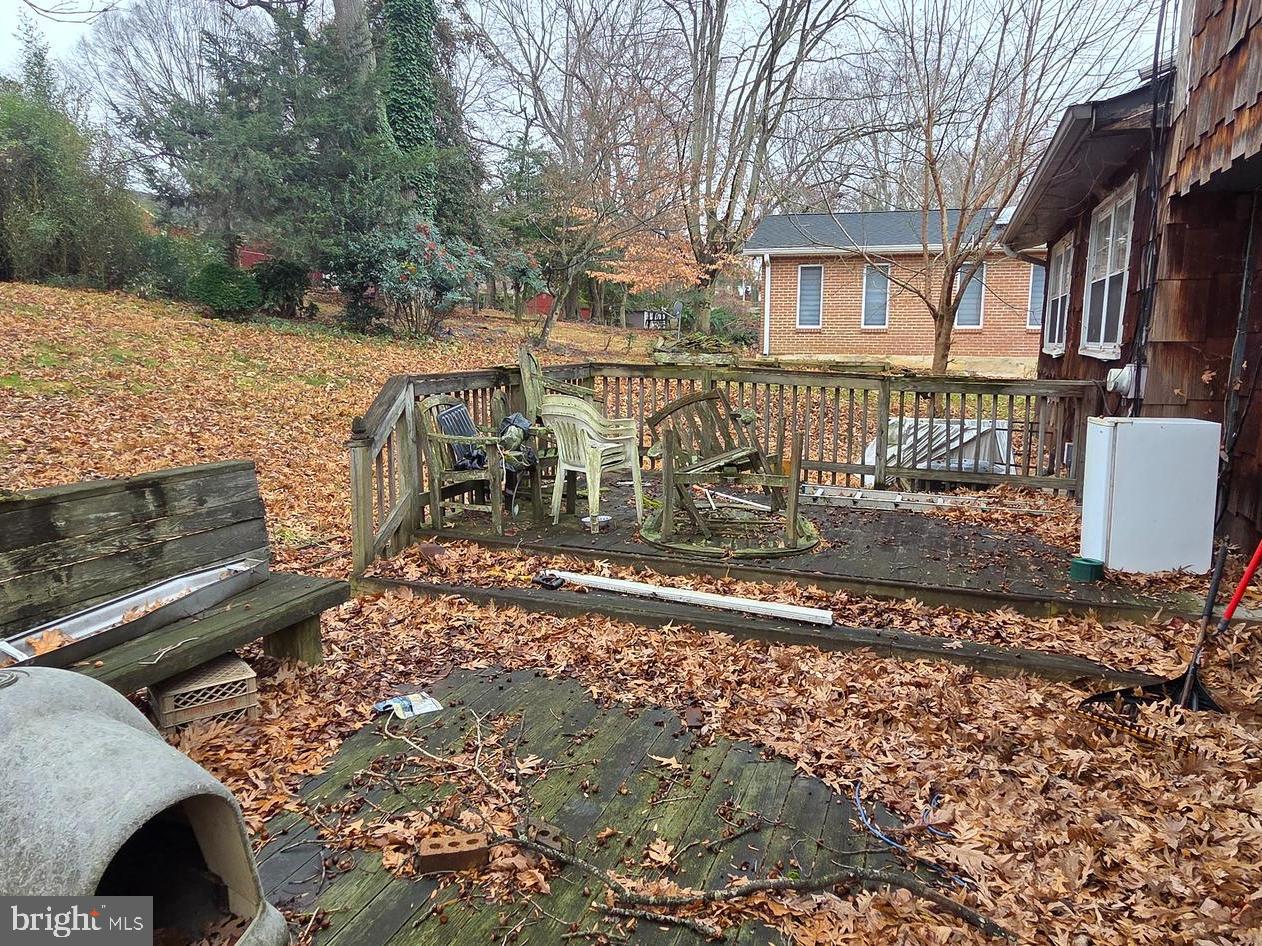 716 Calvert Lane Fort Washington, MD 20744 - Photo 7 of 31 Deck