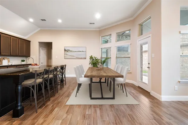 $389,900 | 920 10th Street, Argyle, TX 76226