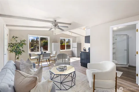 $799,999 | 3916 South 374th Street, Auburn, WA 98001