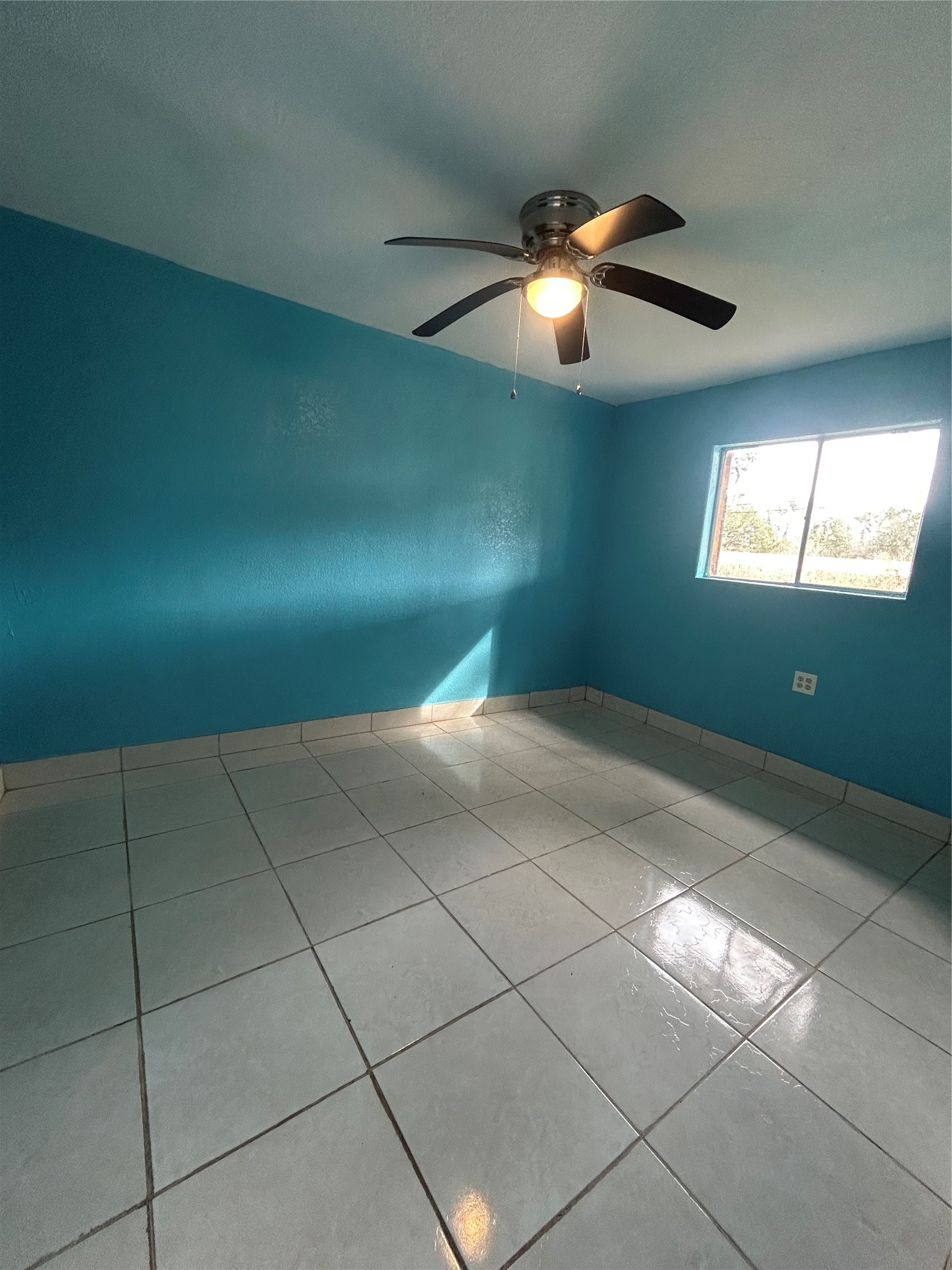 5811 East S F Austin Road Freeport, TX 77541 - Photo 20 of 26 a view of empty room